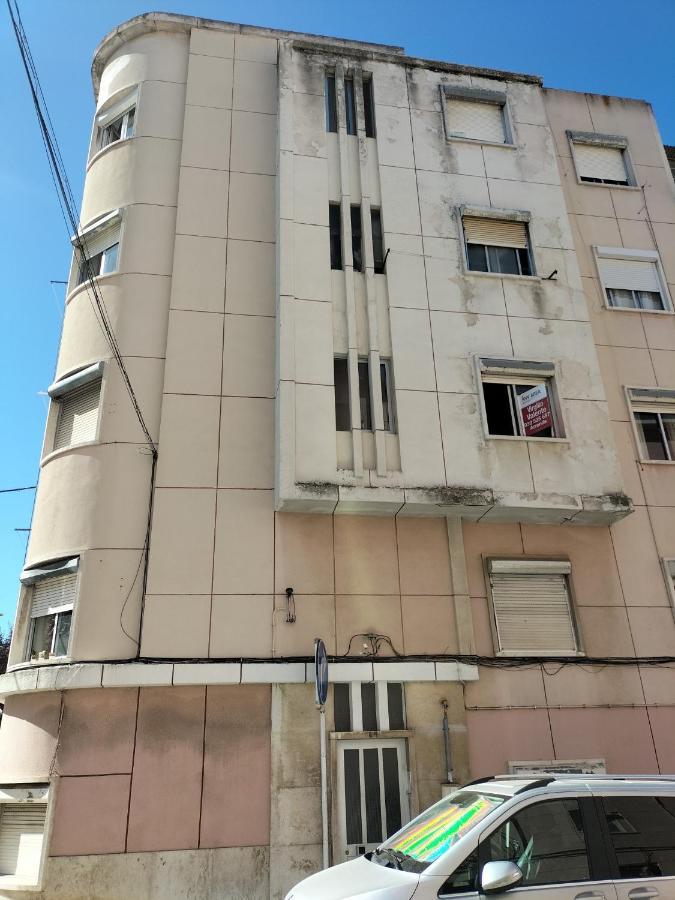 Terrace Flat Near River Lejlighed *